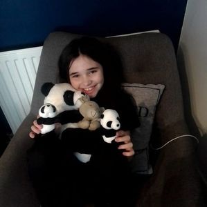 Meet your Posher, Becky